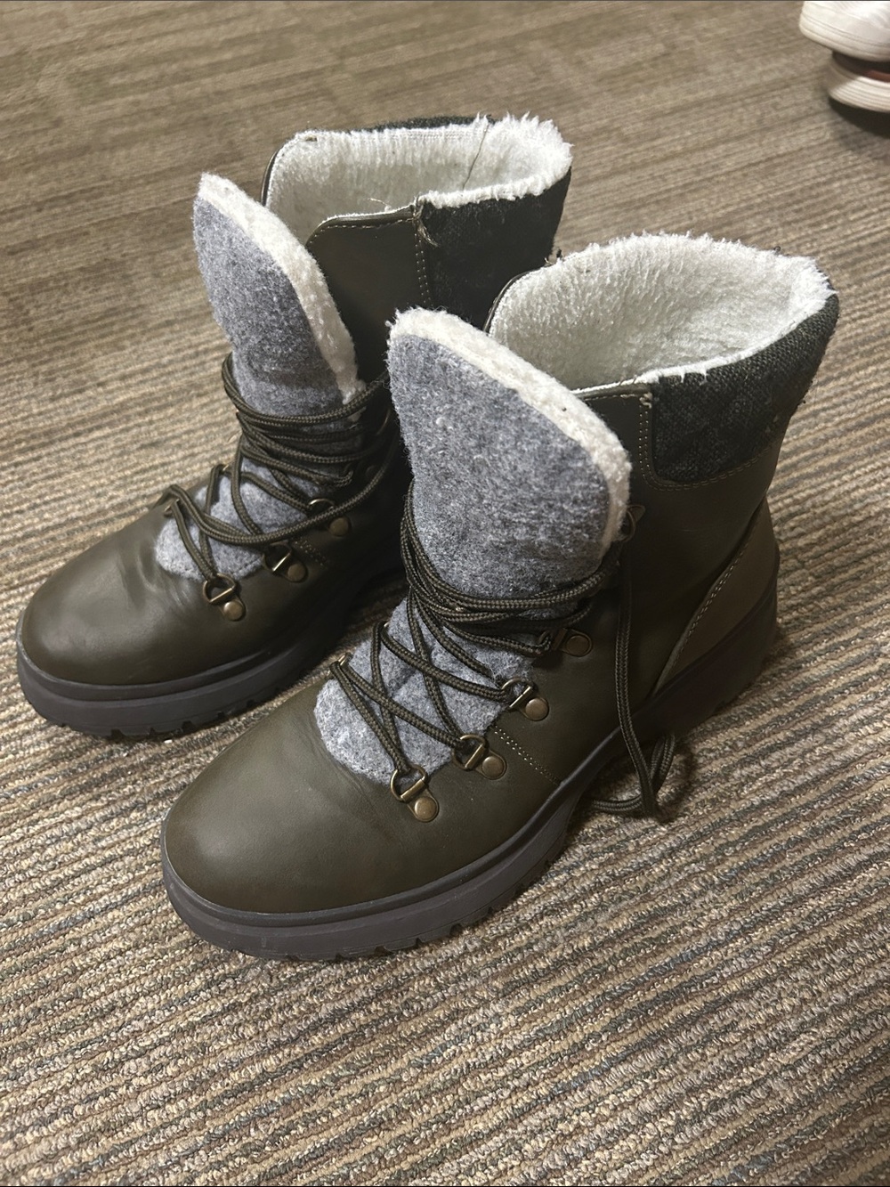 Maurices Olive Green Winter Lace-Up Boots with Gray Wool Tongue and Lining
